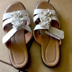 Brand new never worn, size 9 1/2